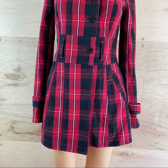 G by Guess Red Black Striped Jacket - Picture 4 of 8